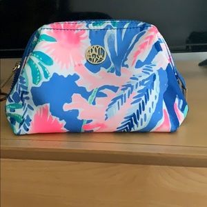 Lilly Pulitzer travel beauty bag